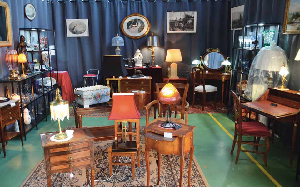 photo Magazine antiquites brocante allanche 2025